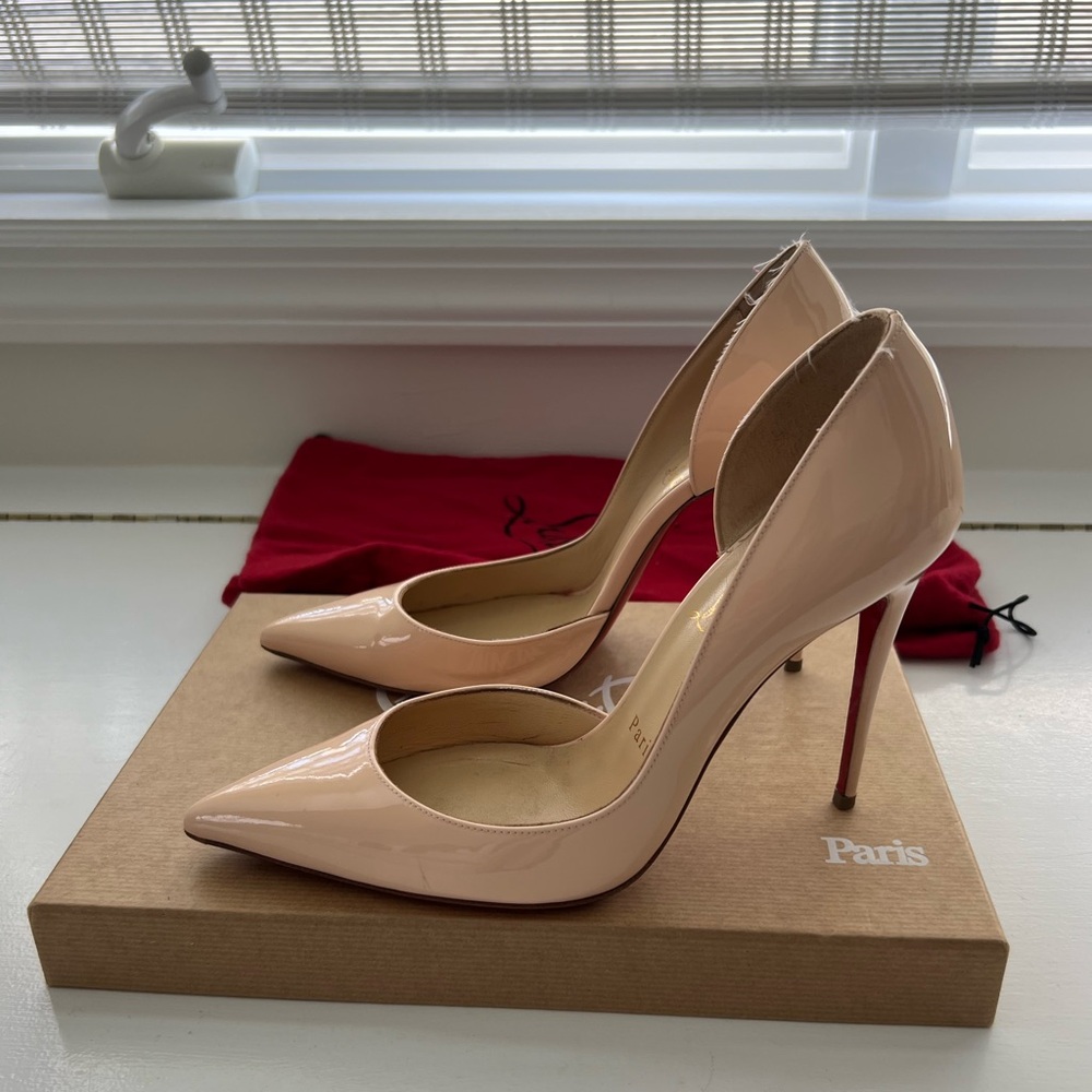 Christian Louboutin
Iriza Patent 100mm High-Heel Pumps